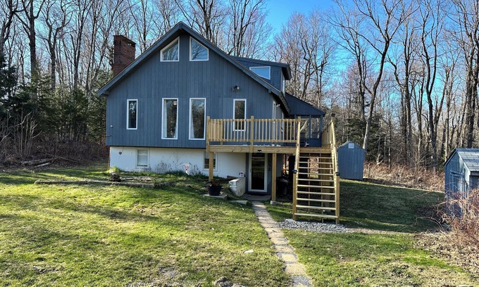 Wilmington House | Chalet Chelsea on Hogback Mountain