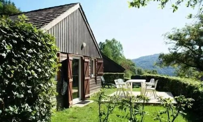 Laussac Ski Chalet | Chalet Comfort 25m2 (2 Schlafzimmer) 4 Personen
