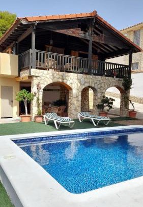 Borriol House | Chalet con piscina privada