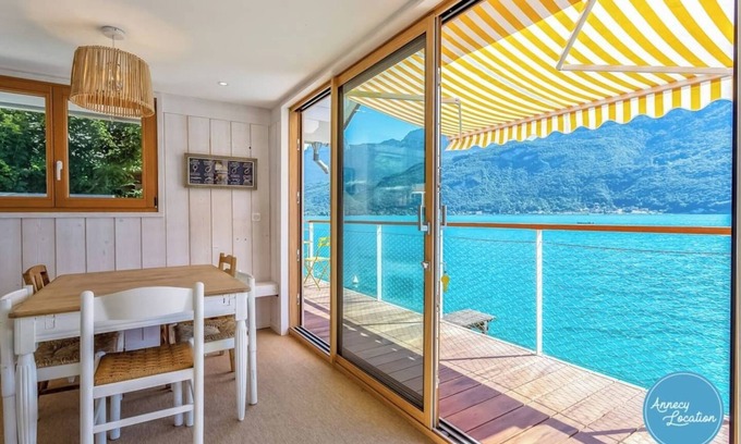 Bredannaz Cottage | Chalet Coquillage – Waterfront Escape on Lake Annecy