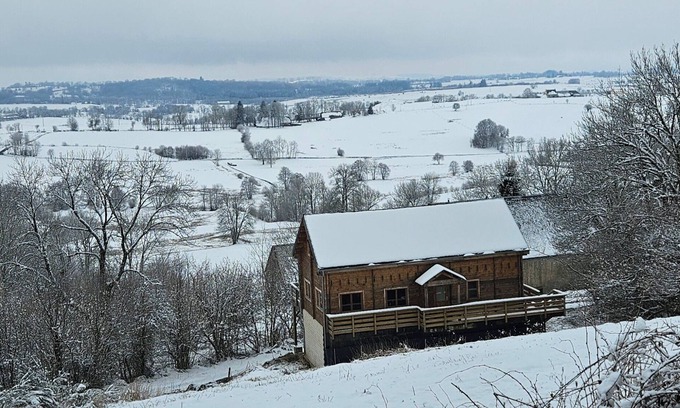 Picherande Ski Chalet | Chalet des Fouilloux, spacious, peaceful, in the heart of nature with panoramic views.