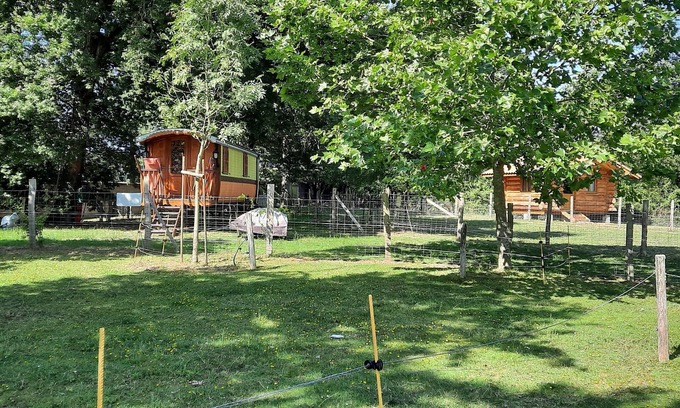 Grosbreuil Ski Chalet | Chalet DU Trappeur