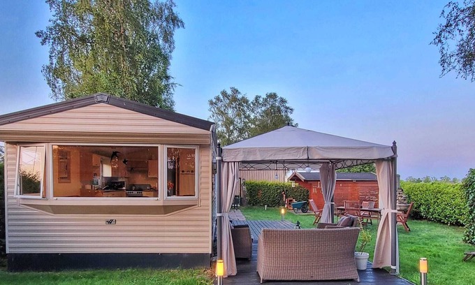 Renswoude Ski Chalet | Chalet E009 with a big Garden