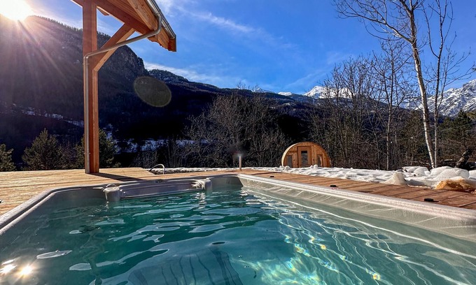 Les Vigneaux Ski Chalet | Chalet Ecrin Des Vignes 14p. spa, Sauna, pool room