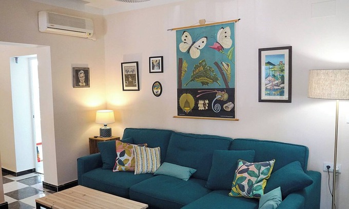 Los Gallos-Cerromolino Ski Chalet | Chalet 'El Girasol' near de beach