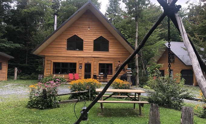 Sainte-Marie Ski Chalet | CHALET EN BOIS ROND