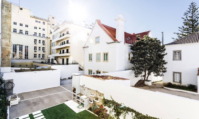 Estoril Apartment | Chalet Estoril Luxury Apartments