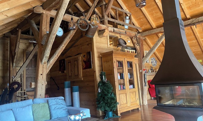 Le Bouchet-Mont-Charvin Ski Chalet | Chalet 1830