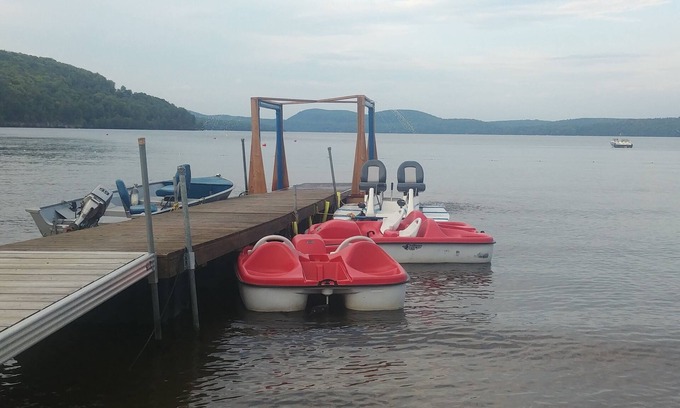 Mauricie Ski Chalet | Chalet, fully equipped.1min to lac aux sables.