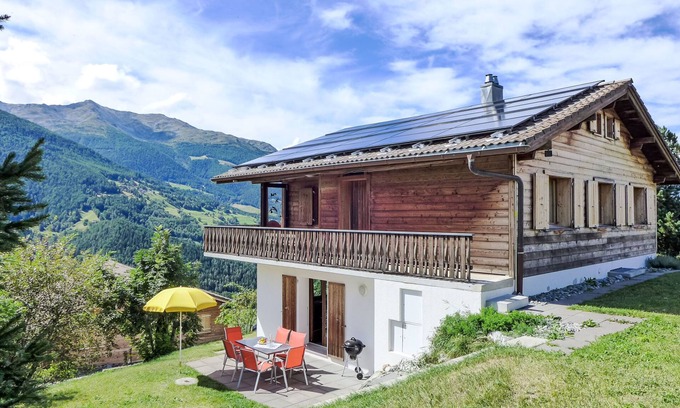 Buerchen Apartment | Chalet Gredetsch 4B by Interhome