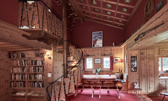 Klosters-Serneus Ski Chalet | Chalet 'Grisonella' with Wi-Fi