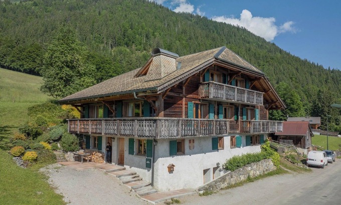 Essert-Romand Ski Chalet | Chalet Gueret - sleeps 14, summer pool, sauna, catering/transfers as required