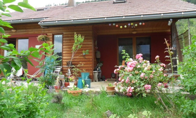 Villard-sur-Bienne House | Chalet Haut-jura Proche Stations de Ski. Animaux Acceptés !