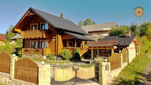 Mykulychyn Ski Chalet | Chalet Hutsulyandiya