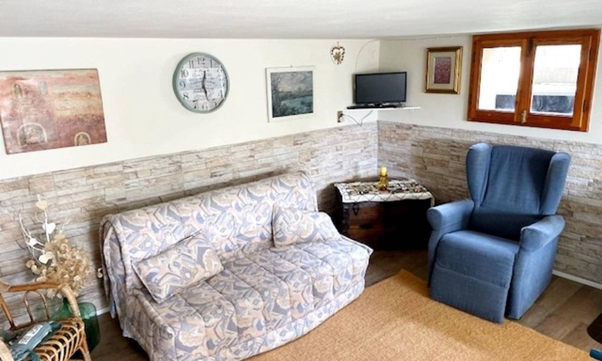 Macchino Ski Chalet | Chalet in Marliana near center