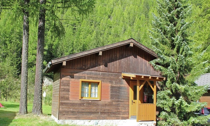 Saas-Balen Ski Chalet | Chalet in Valais near Ski Lift & Saas Valley