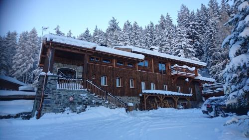 Arc-1600 Ski Chalet | Chalet Iseran