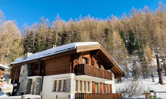 Saas-Fee Ski Chalet | Chalet Josianne