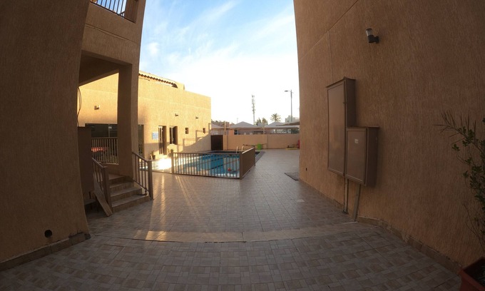 Al Khiran Ski Chalet | Chalet on the ground, the sea is 10 meters away