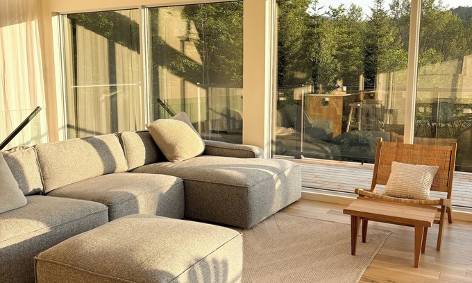 Saint-Joseph-de-la-Rive Ski Chalet | Chalet L'estuaire, Haven of peace in the forest with river views, Massif nearby!