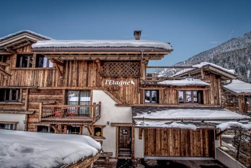 Le Praz Bed & Breakfast | CHALET L'ETAGNE