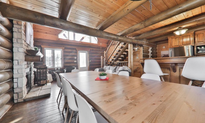Argenteuil Regional County Municipality Ski Chalet | Chalet La Bûcheronne
