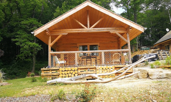 Grand Langres Ski Chalet | Chalet le FANTAISIE
