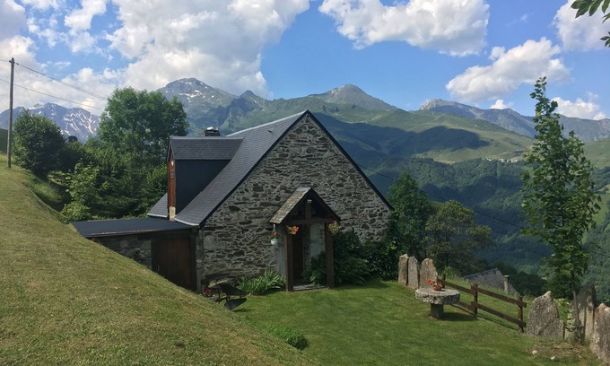 Loudervielle Ski Chalet | Chalet located on the pass next to Peyragudes unobstructed view of the valley