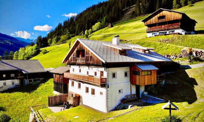 Heinfels House | Chalet MESH-Mittereggerschneiderhof - your homeaway in the Dolomites