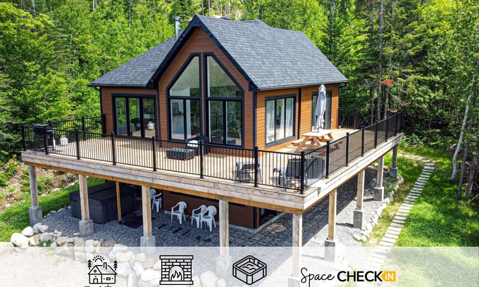 Saint Come Ski Chalet | Chalet Miamba ↟ Ski & Spa ☼ Charging Station ☼ Panoramic View * AC