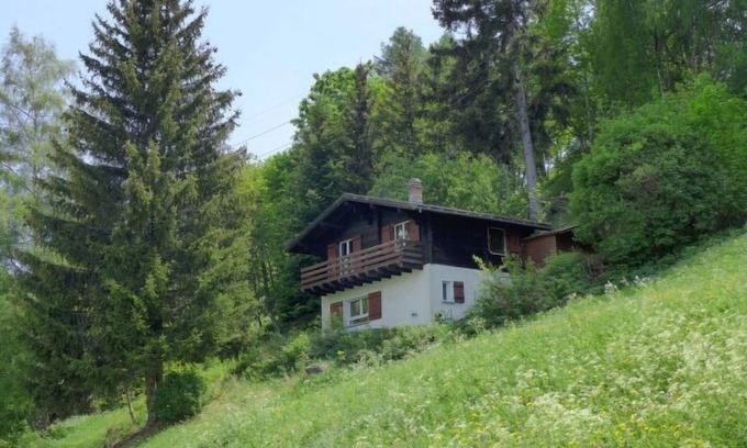 Eischoll House | Chalet Ninette by Interhome