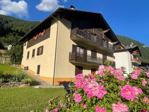 Cogolo Apartment | Chalet Nontiscordardime