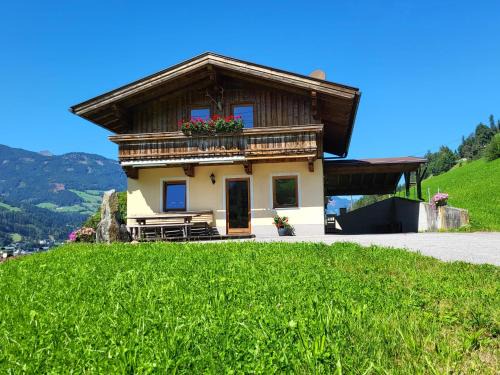 Stumm House | Chalet Romana