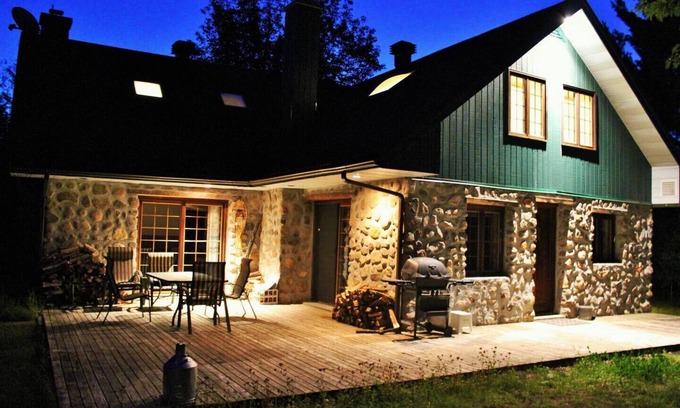 Lac-Superieur House | Chalet Rustique CRDS Tremblant - FREE WIFI (CITQ 269835)