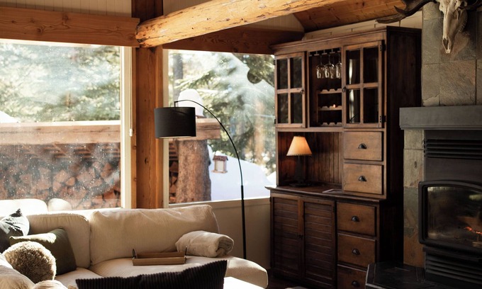 Okanagan-Similkameen Cabin | Chalet Schuss - A Classic Canadian Cabin at Apex Mountain