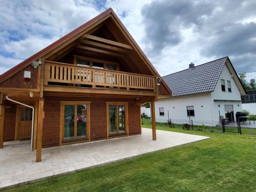 Gross Koeris Ski Chalet | Chalet Seeblick 21 by Interhome