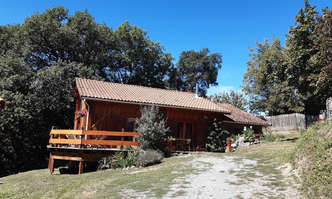 Anla Ski Chalet | Chalet sleeps 10 Trout fishing closed