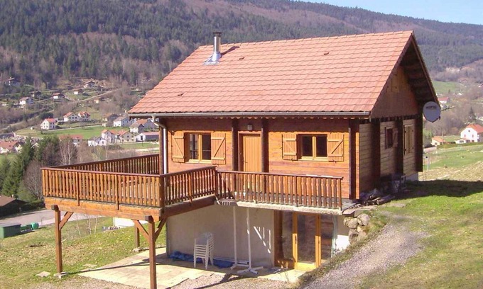 Le Menil Ski Chalet | * Chalet Sorbier Le Ménil 10-15 people PLAYROOM BABYFOOT FLECHETTES *