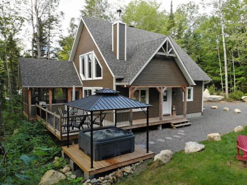 Chertsey Ski Chalet | Chalet Spa Le Boral , Chertsey