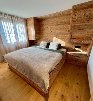 Blausee Apartment | Chalet Spatz Garden near Oeschinen Lake