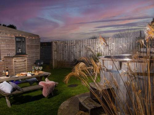 Helford Passage Ski Chalet | Chalet Wheal Prosper Hot Tub Lodge by Interhome