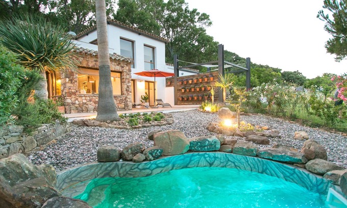 Tarifa Apartment | Chalet Wind - Secluded private estate with breathtaking views near the beach