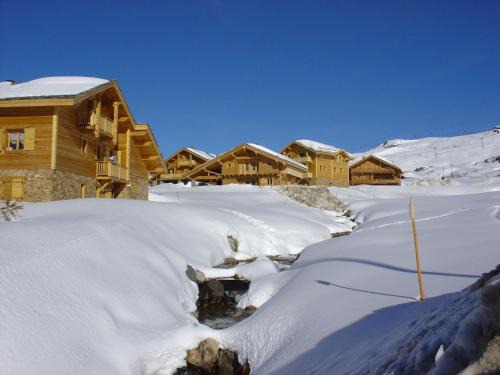 Bergers Ski Chalet | Chalet with fireplace in Alpe d'Huez