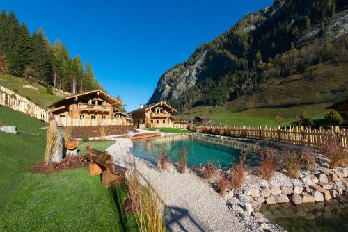 Huettschlag Ski Chalet | Chaletdorf Auszeit