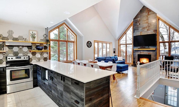 Stoneham Ski Chalet | Chalets Alpins- 4 Chemin des Montagnards