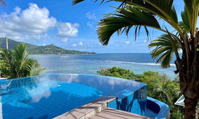 Anse Royale Apartment | Chalets BougainvillenStandard Studio with Sea View