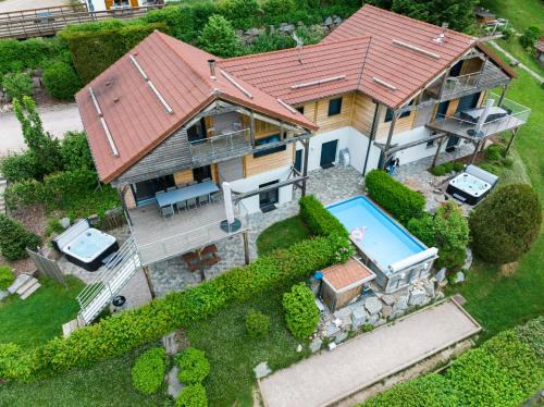Gerardmer Ski Chalet | chalets les biches