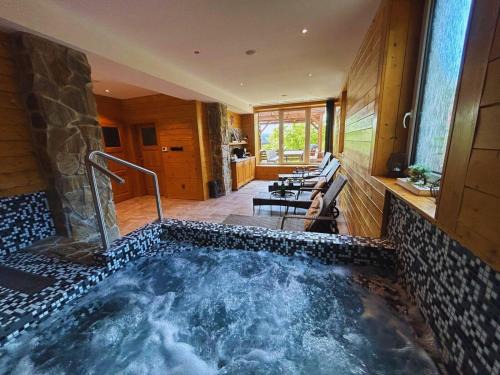 Nova Paka House | Chalupa Štikov s privátním wellness Chalupa se vším všudy