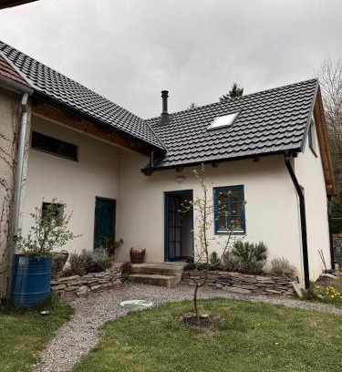 Hvozd House | Chalupa U dančí obory