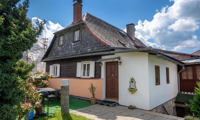 Chribska House | Chalupa u kostela